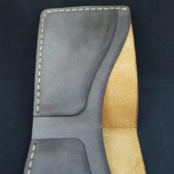 Porte feuille en cuir fait main
